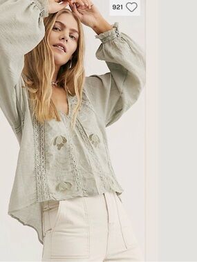 Free People Sage Green Boho Embroidered Blouse – Size XS
